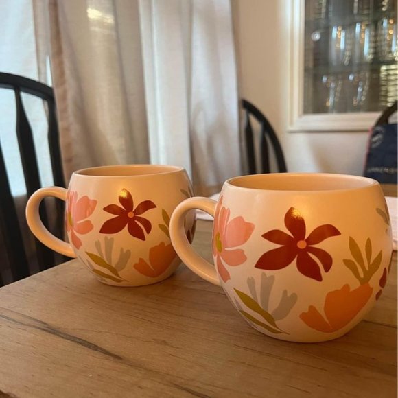 (2) Floral Indigo mugs - Picture 3 of 3